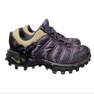 2002 Nike ACG Air Spindrift Hiking Shoes